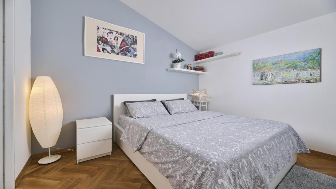 Apartment Iriska Novigrad Istria Exterior foto